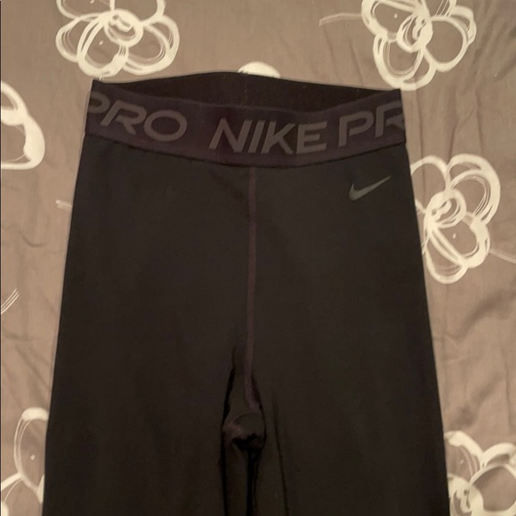 Nike pro leggings - Picture 2 of 4